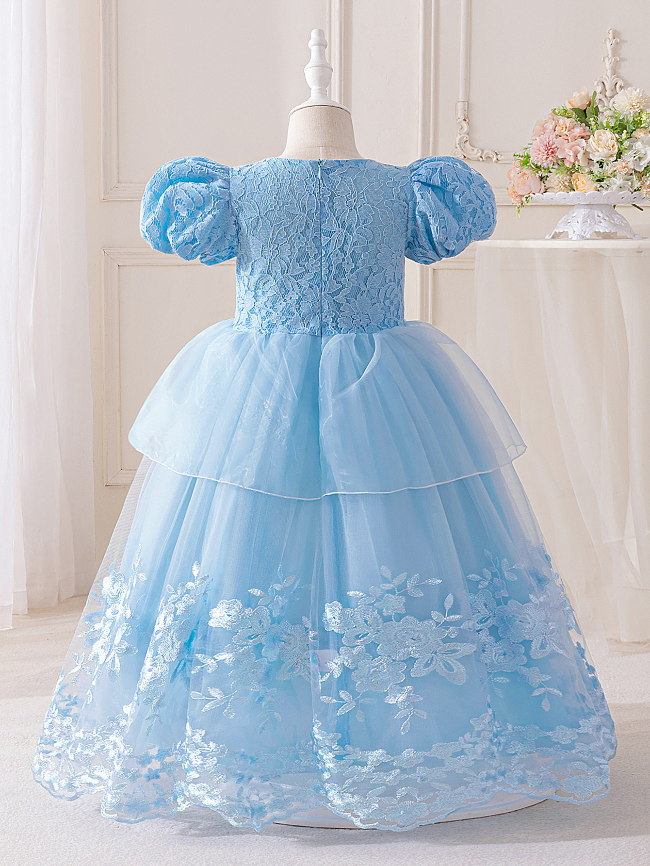 Bubble sleeve princess dress f – Embroidery World Bewertung und Preis