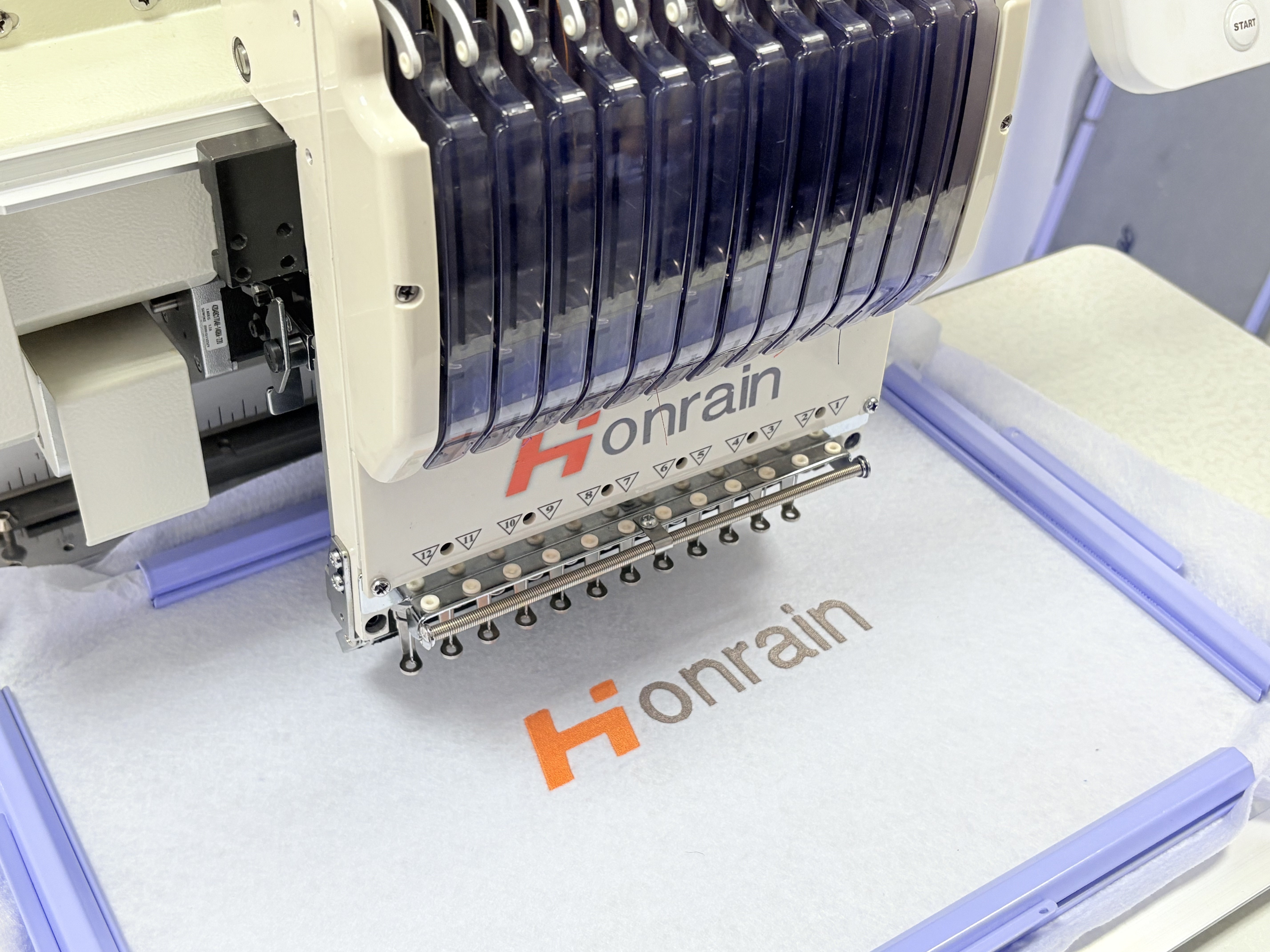 China Hot Sale High Quality Au – Embroidery Machine China Bewertung und Preis